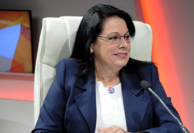 Beatriz Alonso Becerra, Directora General de CITMATEL en el programa televisivo Mesa redonda. Foto: Roberto Garaycoa 