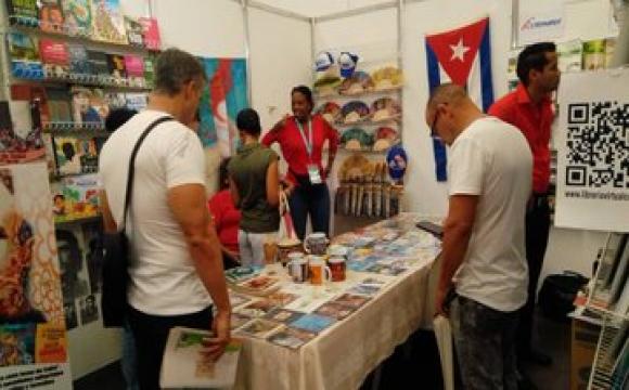 Ediciones Citmatel en la Feria Internacional del Libro de Guatemala