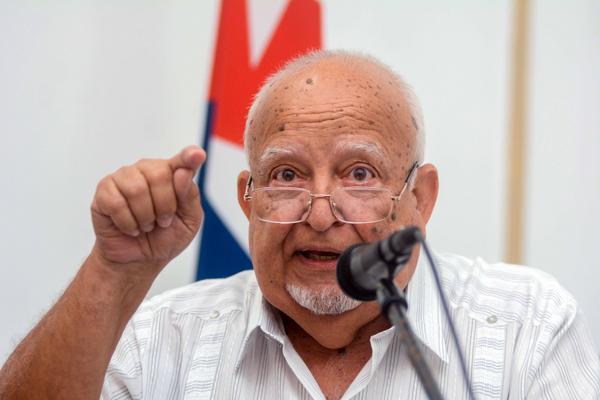 Héctor Hernández Pardo, Vicepresidente Primero de la Sociedad Cultural José Martí
