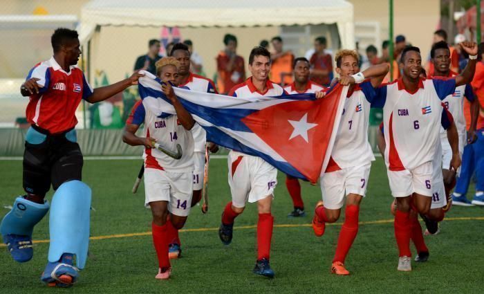 El hockey sobre césped, gracias a sus triunfos en ambos sexos en los Centroamericanos de Barranquillas, obtuvo el reconocimiento como mejor deporte colectivo de Cuba en 2018. Foto: Ricardo López Hevia/ Granma/ Cubadebate.