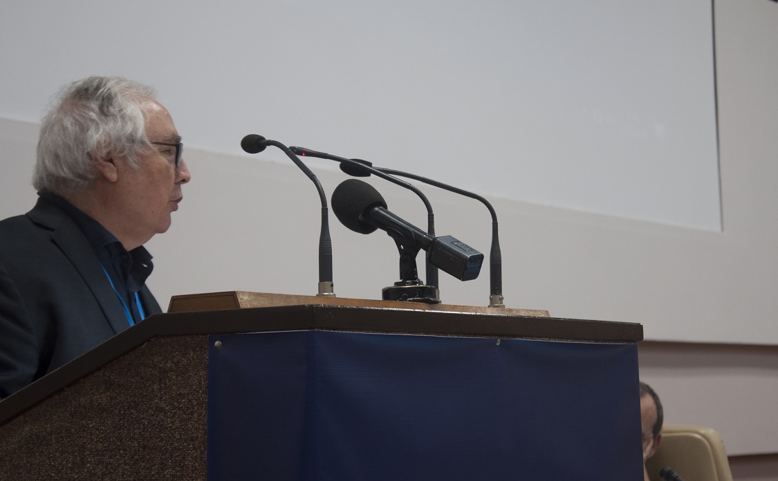 Manuel Castells es autor de 26 libros incluida la trilogía La era de la información: economía, sociedad y cultura (1996-2003) (Liz Armas Pedraza/Cubahora)