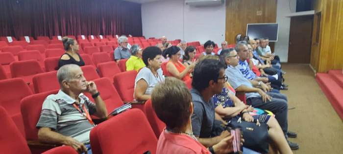 Visita de trabajo a Citmatel 